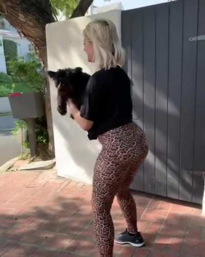 Doing Squats
