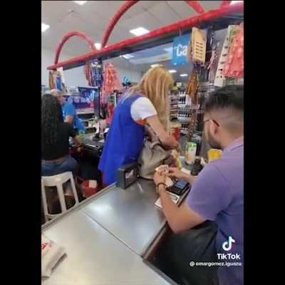 Esta gente 