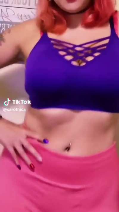 Sara @sarothica