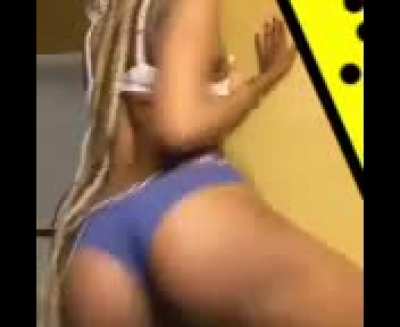 🤟🏿