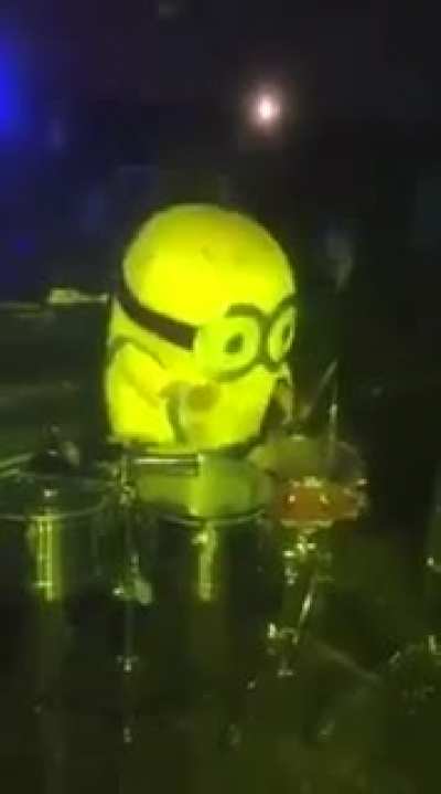 El minion tarolero