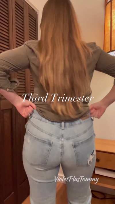 Documenting her pregnancies