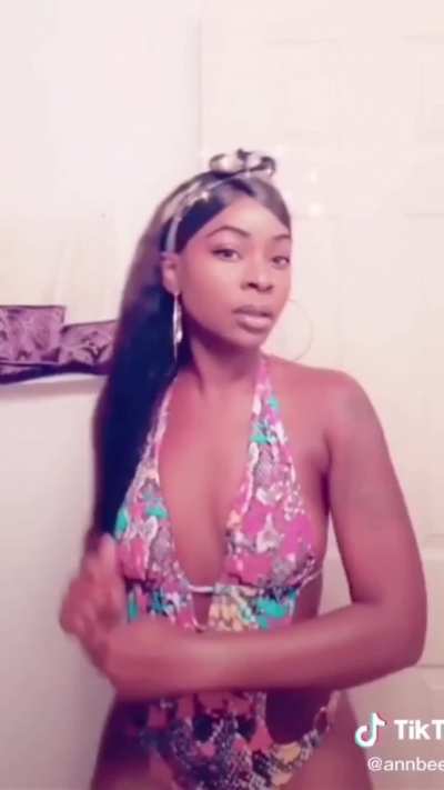 BonBon 🍫🍑😈🇨🇦🇯🇲