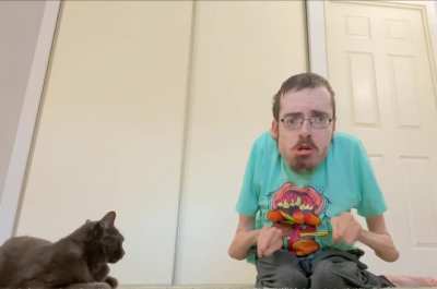 Ricky's finally gonna walk!