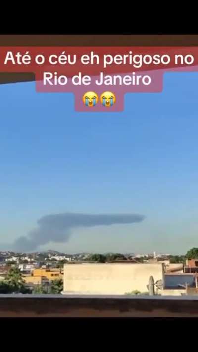 Mãos ao... alto?