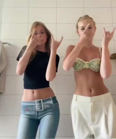 ❤️‍🔥 Iza and Elle❤️‍🔥