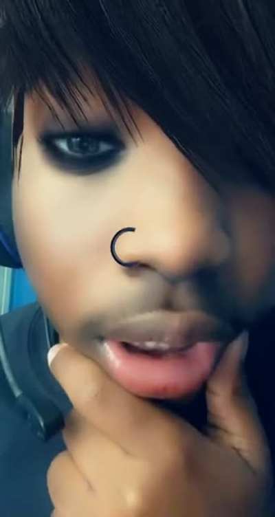 Random kid playing as an anime character 🤡