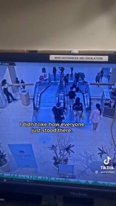 Security guard helps a kid overcome his fears