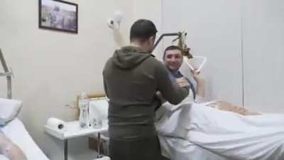 Volodymyr Zelenskiy visited wounded defenders of Ukraine in the hospital