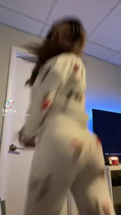 Slo-mo bounce