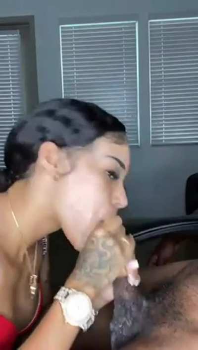 🤤