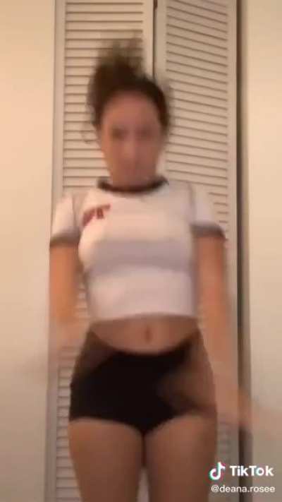 Small titties matter alright guys!!!!