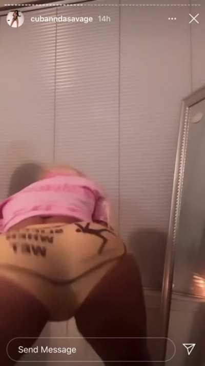 🤤
