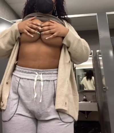 Cum find me 😏