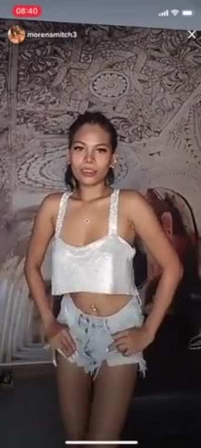 Downblouse Beauty