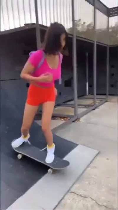 dora 💀