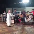 هذا هو مضحك جدا! أنا توفي يضحك! 😂😂😂😂