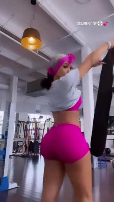 Thick 🤤💕