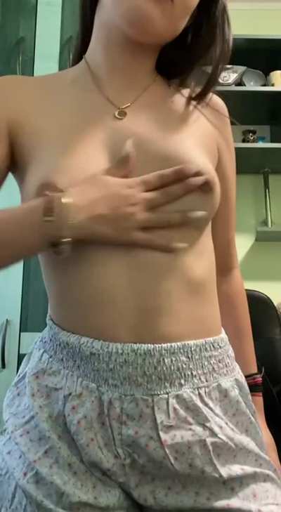 enjoying every minute without bra