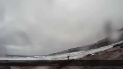 If Google translated this Australian lightning strike