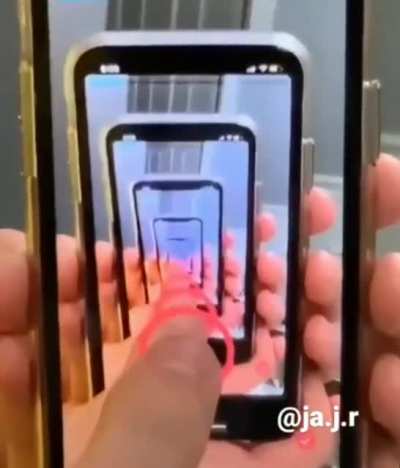😱