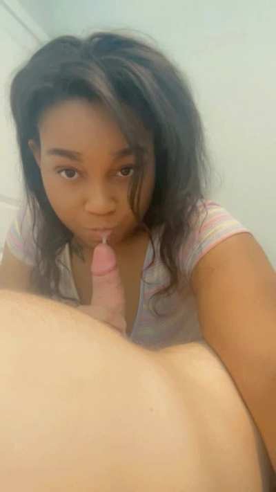 I love choking on his cock…<wbr>.imag<wbr>ine yours