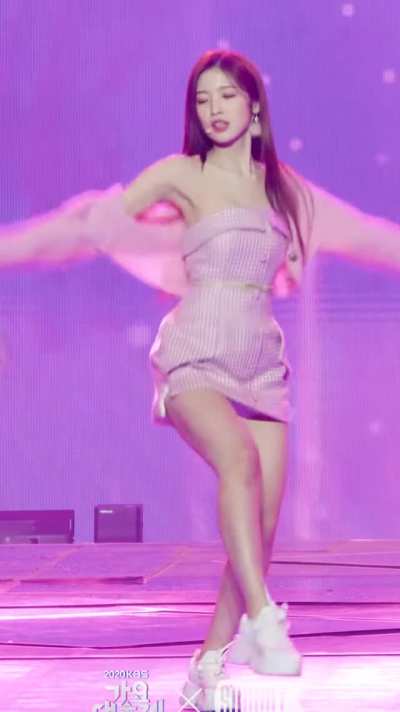 OH MY GIRL - ARIN