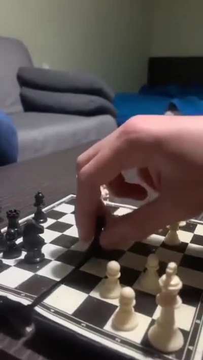 Ggg...