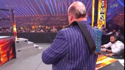 Roman Reigns is annoyed at Sami Zayn