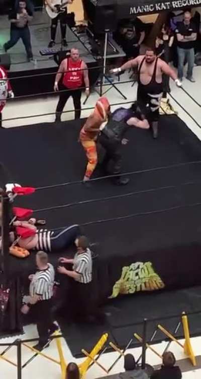 Hotdog Dude got some Moves