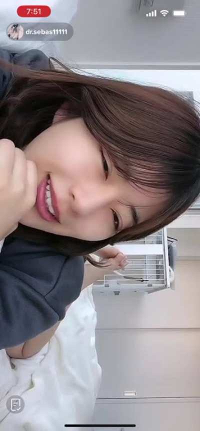 Interlocking toes foot fetish foot job motion pretend your dick was between her feet asian