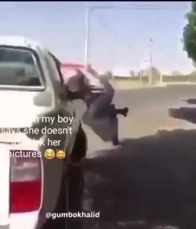 Hell naw 🏃🏽‍♂️💨