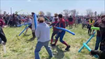 Battle of the Joshes (Turn on Audio)