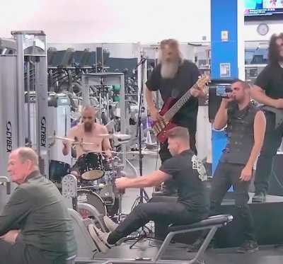 Guy brings a heavy metal band in the gym instead of airpods