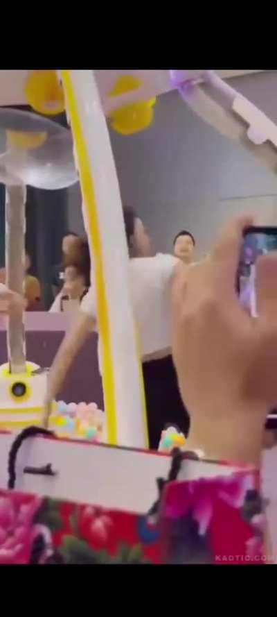 Chinese women fight in ball pit 