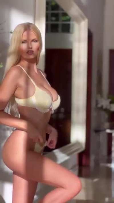 Zienna Eve Sonne (@ziennasonne) [2022-07-21]