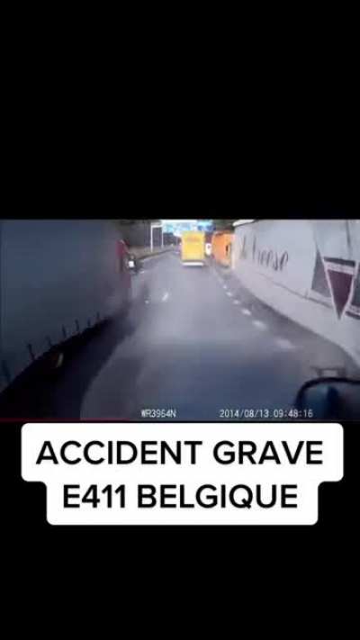 Switching three lanes in a sec..