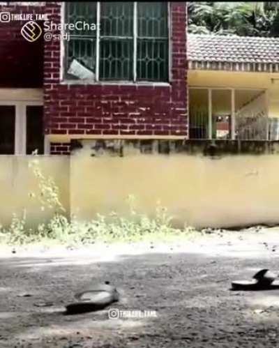 Ivanga tholla thaanga mudiyala