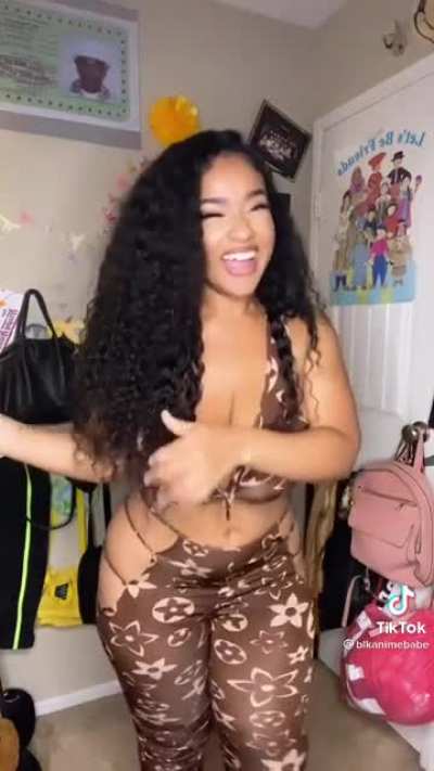 Thick & Cute