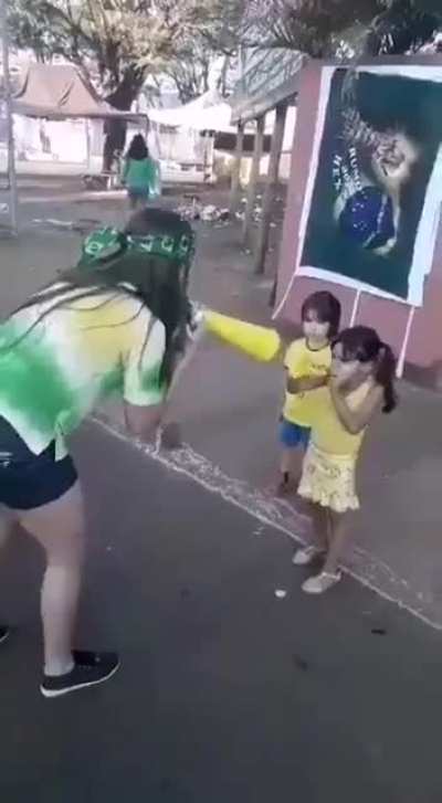 This little girl using the ultimate weapon to defeat her competitor.