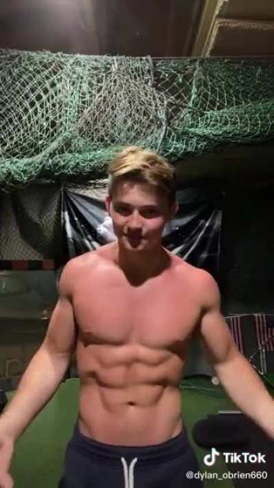 Multiple ways to flex your abs