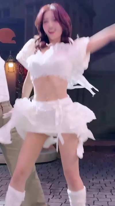 MISAMO (TWICE) - Momo