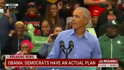 Obama: I’m getting old and gray. Black lady: You fine than a mfer.