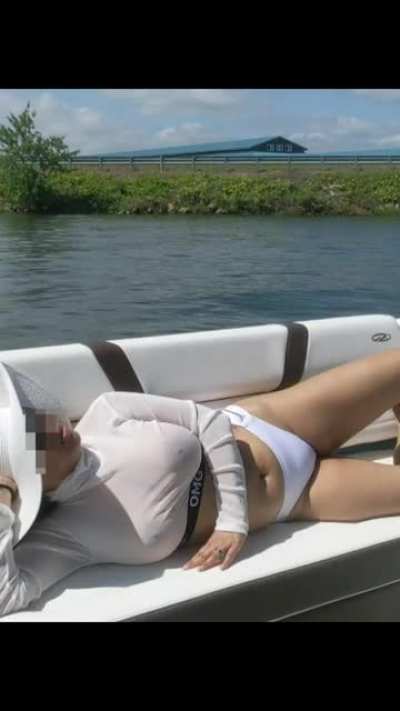 Wanna Cum And Get Wet With Me (Mom of 3)