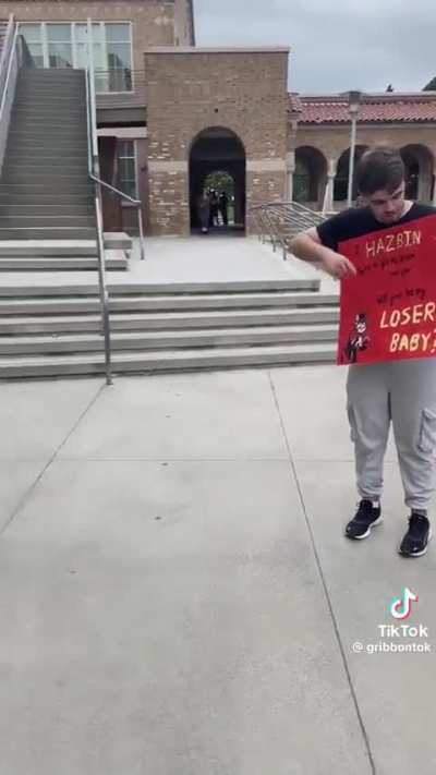 Loosercity prom