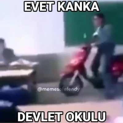 (sesi kısın)