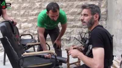 Syrian rebels attacking SAA stronghold from the rooftops, Aleppo