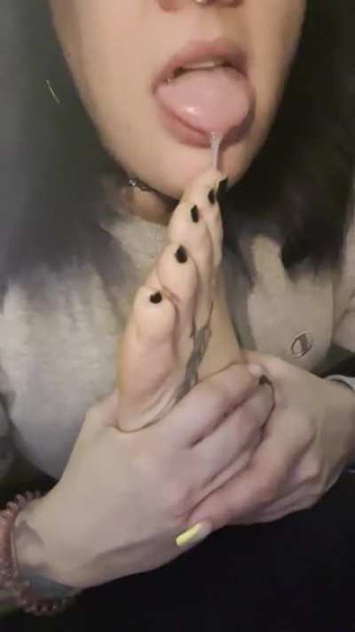 I got a snow day today<wbr>🙇🏻‍♀️ come play with me🙆🏻‍<wbr>♀️