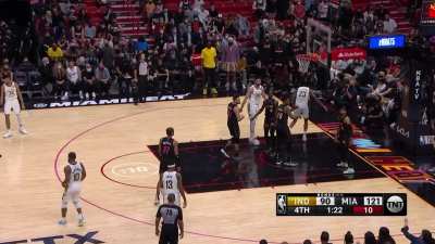 [Highlight] Udonis Haslem sinks the corner three for his 6th career made triple!
