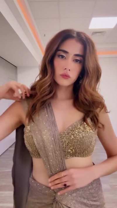 Jonita Gandhi